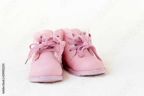 Baby pink shoes. Shoes for the girl.