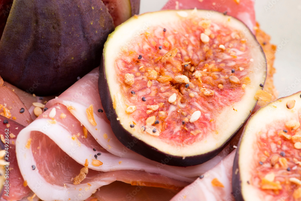 Sandwich with prosciutto, fig and olive oil Sandwich with prosciutto, fig and olive oil