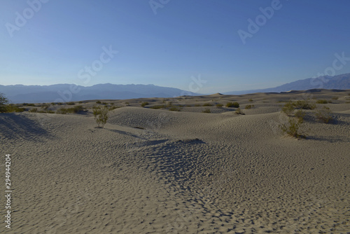 Sand and dunes in the death valley © fabmarini