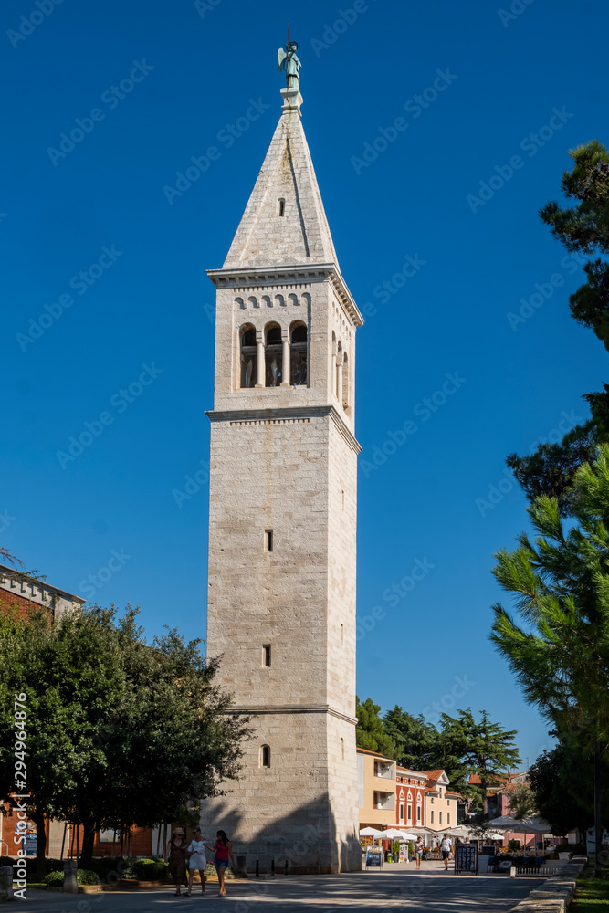 Kirchturm Novigrad