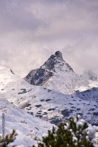 Polish mountains Tatry, Jesien w Tatrach