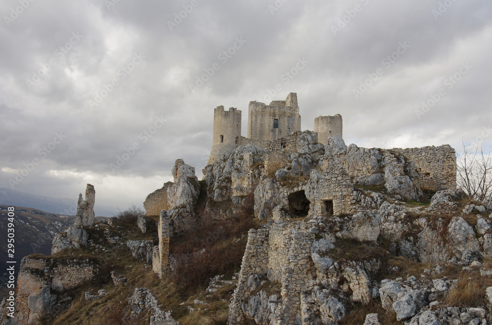 Medieval castle Rocca di Calascio, Abruzzo, Italy, location of the films In the name of the Rose and Ladyhawke. Medieval castle Rocca di Calascio, Abruzzo, Italy, location of the films In the name of the Rose and Ladyhawke.