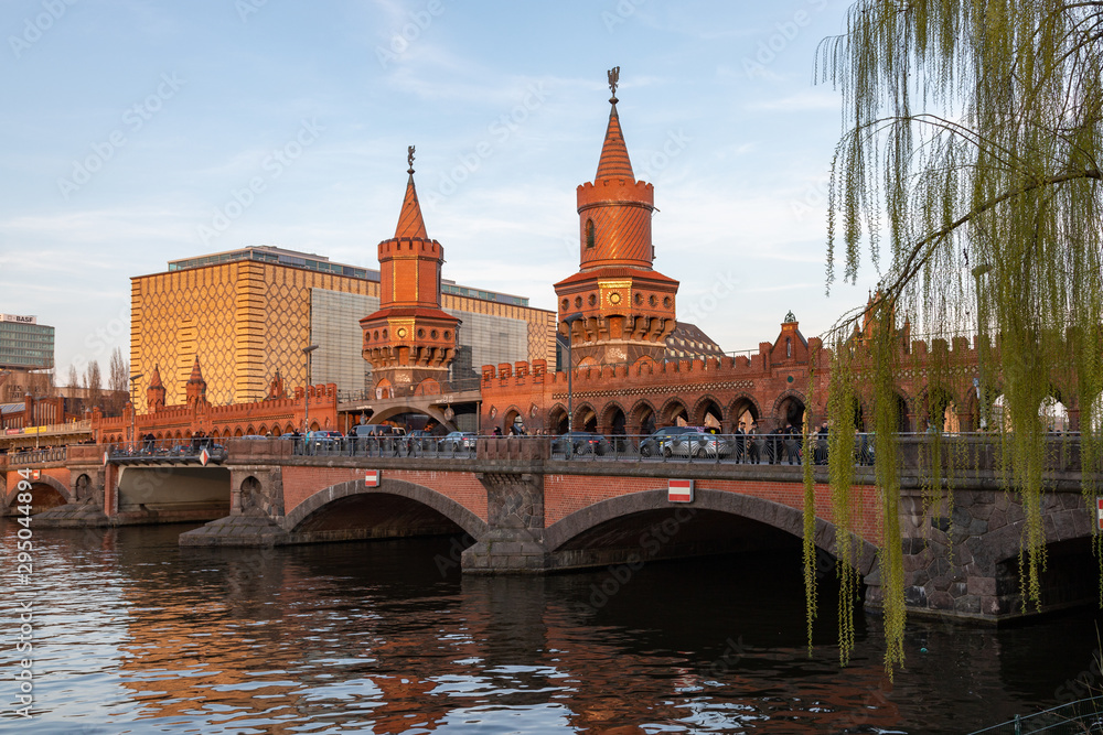 Oberbaumbrücke