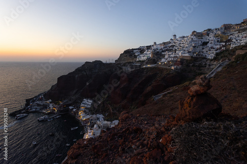 Santorini Hafen und Pia