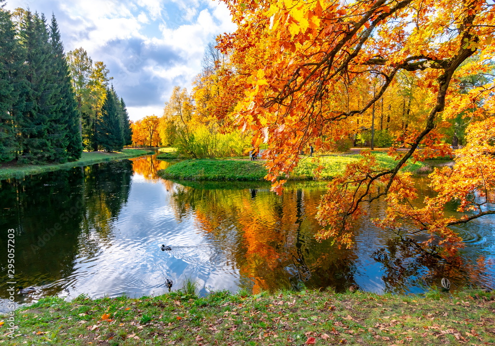 Catherine park in autumn, Pushkin (Tsarskoe Selo), St. Petersburg, Russia Catherine park in autumn, Pushkin (Tsarskoe Selo), St. Petersburg, Russia