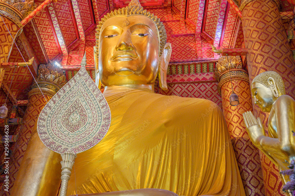 Luang Pho To, Phan Phan Choeng Temple,