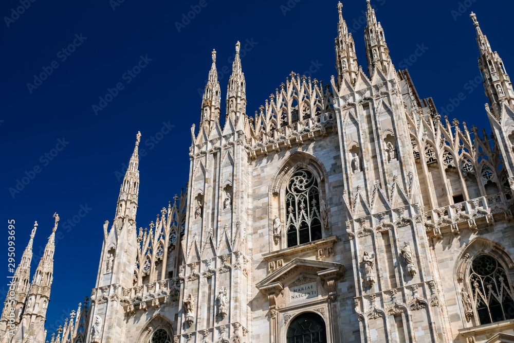 ミラノ大聖堂 ドゥオモ