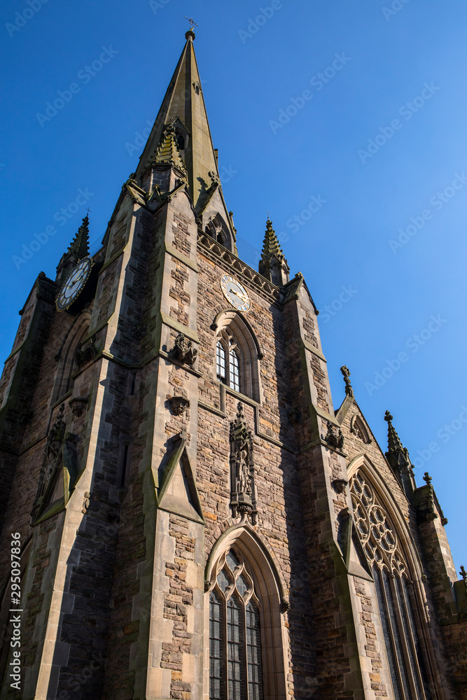 Obraz premium St. Martin in the Bull Ring Church in Birmingham, UK