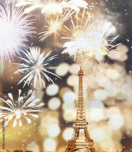 Canvas Print romantic New Year destination Eiffel tower with fireworks Paris, France