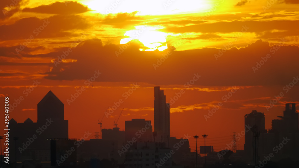 Naklejka premium Twilight sunset.