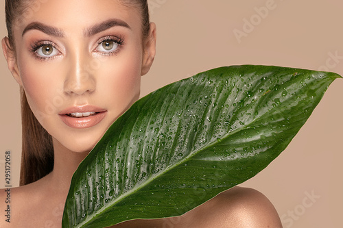 Natural beauty with green leaf.