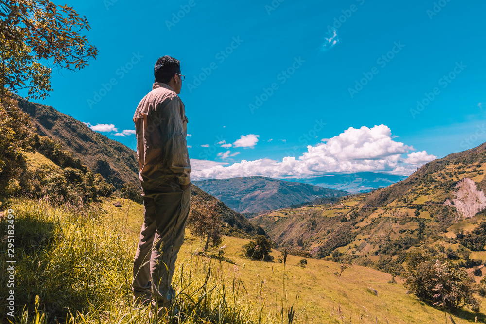 hermoso paisaje de los Andes de Sudamérica 