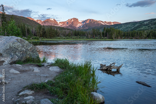 Alpenglow at dawn over Sprague Lake