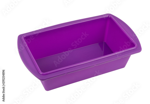 Silicone form for baking.