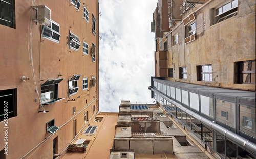 Canvas Print Old multi storey apartment building