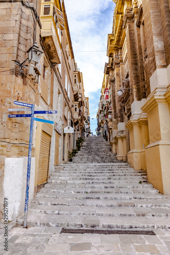 Valletta streets