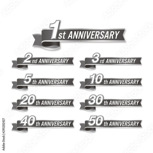 アニバーサリー　1,2,3,5,1,20,30,40,50周年記念まで使えるモノクロのリボンベクター素材