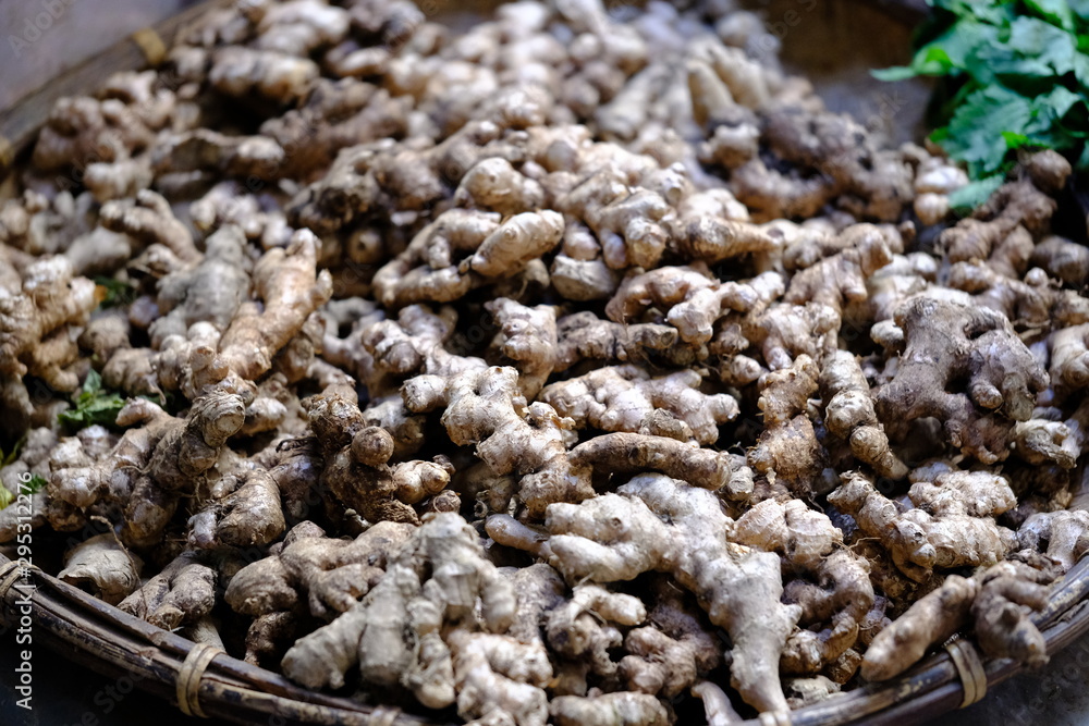 Indonesia Sumba Pasar Inpres Matawai - ginger Indonesia Sumba Pasar Inpres Matawai - ginger