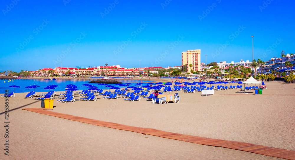 Playa de Las Vistas, Tenerife, Spain: Beautiful beach in Los Cristianos