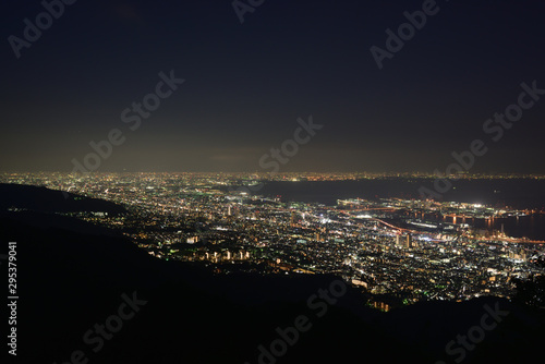日本の兵庫県神戸市の六甲の夜景 © 仁 藤原