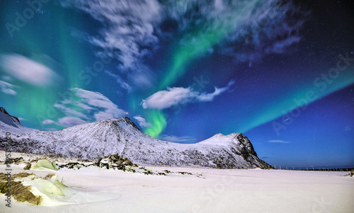 A northern lights explotion 