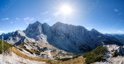 Rinka, Skuta, dolgi hrbet mountains photo