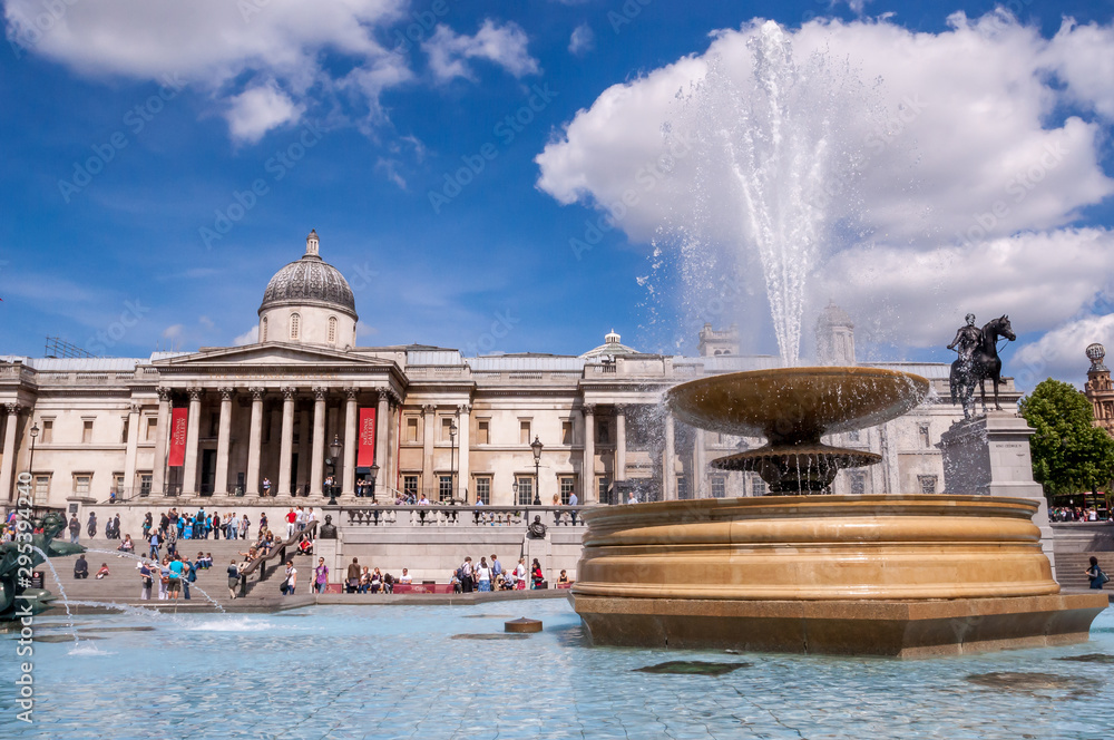 National Gallery Museum facade fountain statue clear sky amazing view London UK 