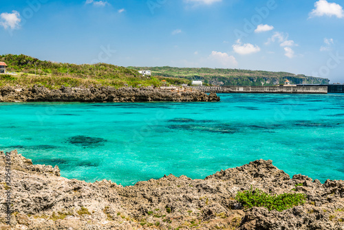 宮古島の海　Beautiful beach in Miyakojima Island, Okinawa.