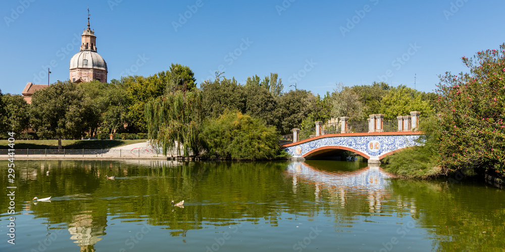 Public park in Talavera called Alameda Park in Talavera de la Reina, Toledo, Spain - obrazy, fototapety, plakaty 