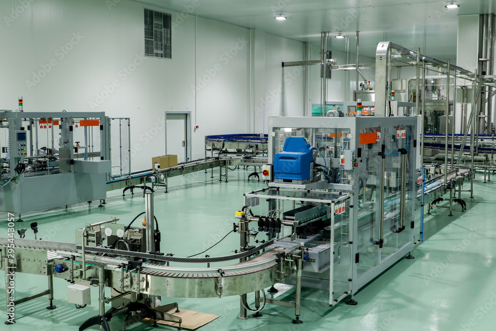 Machines for beverage filling lines Machines for beverage filling lines