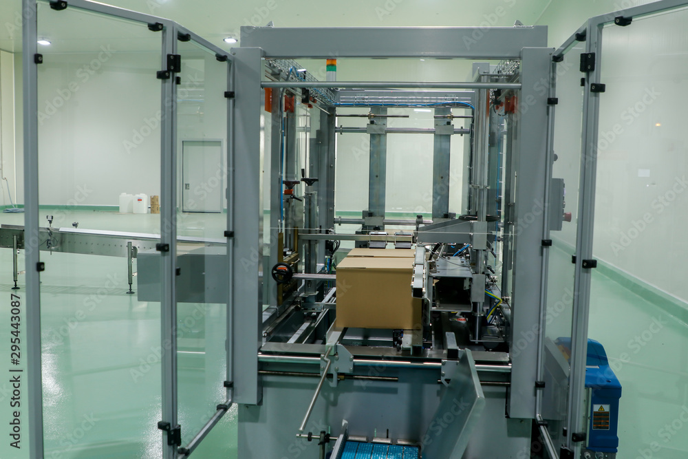 Fototapeta premium Close up crate forming machine
