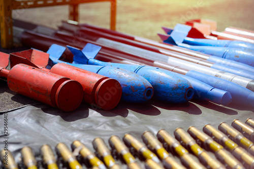 Foto War weapon, cannon balls with bullet.