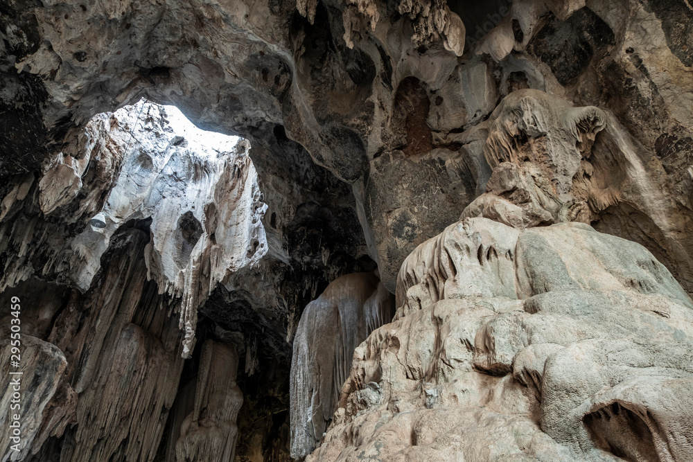 Naklejka premium The hall inside the cave