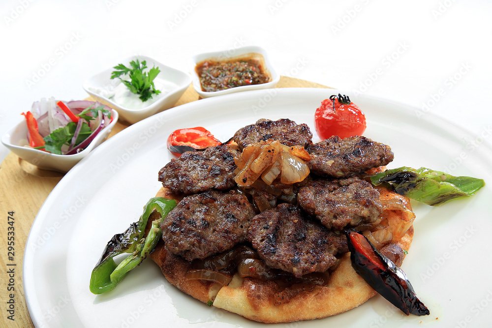 meatballs traditional turkish cuisine meatballs traditional turkish cuisine