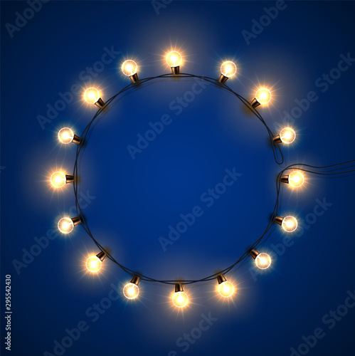 Vector christmas light realistic garland in circle