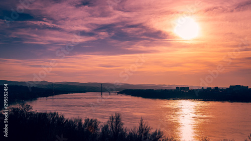 Fototapeta Naklejka Na Ścianę i Meble -  sunset over river