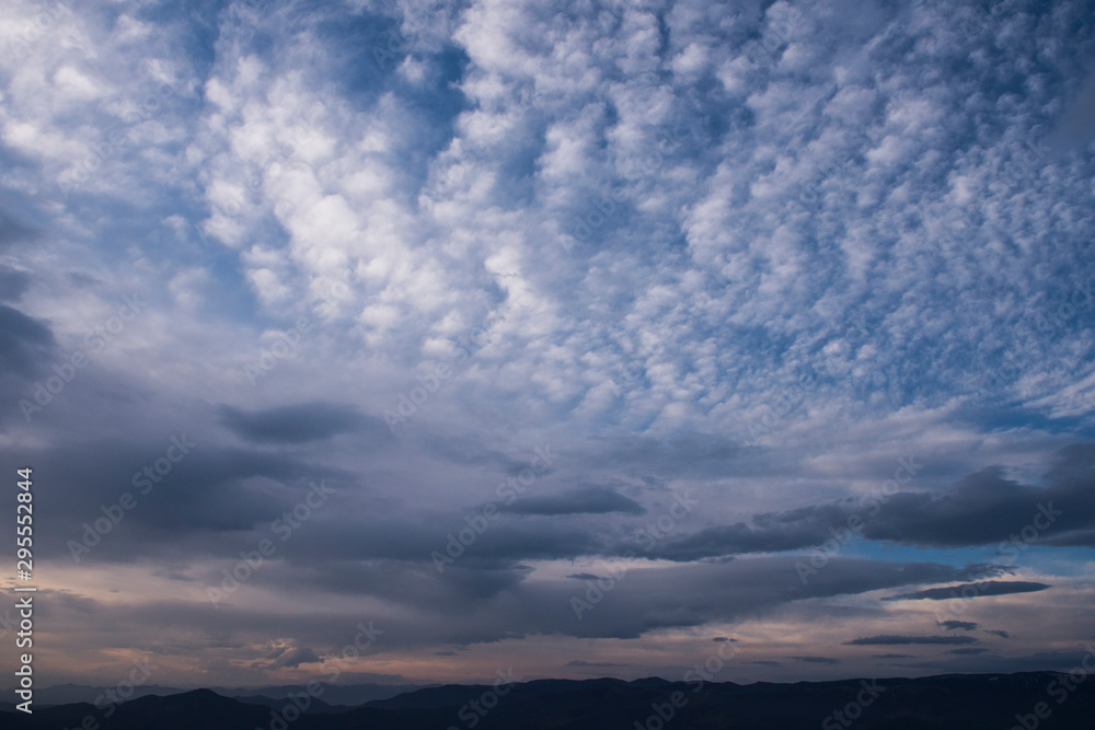 Fototapeta premium dramatic sky and clouds