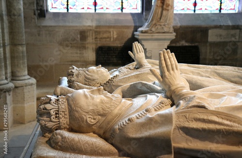 Fotografie Basilique St Denis, paris, france, statue, church, sculpture, cathedral, archit