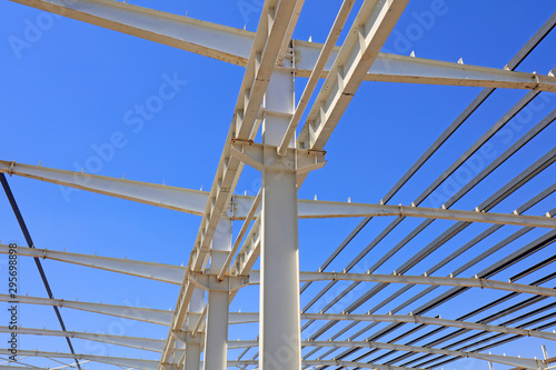 steel girder truss under blue sky