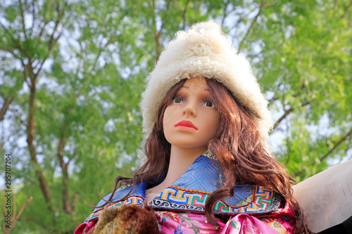 Schilderij op canvas Mongolian people wax figure, Tangshan South Lake Park scenery, Tangshan City, He