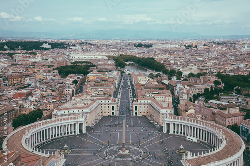 Panoramic view on the St. Peter's square and city of Rome © TravelFlow