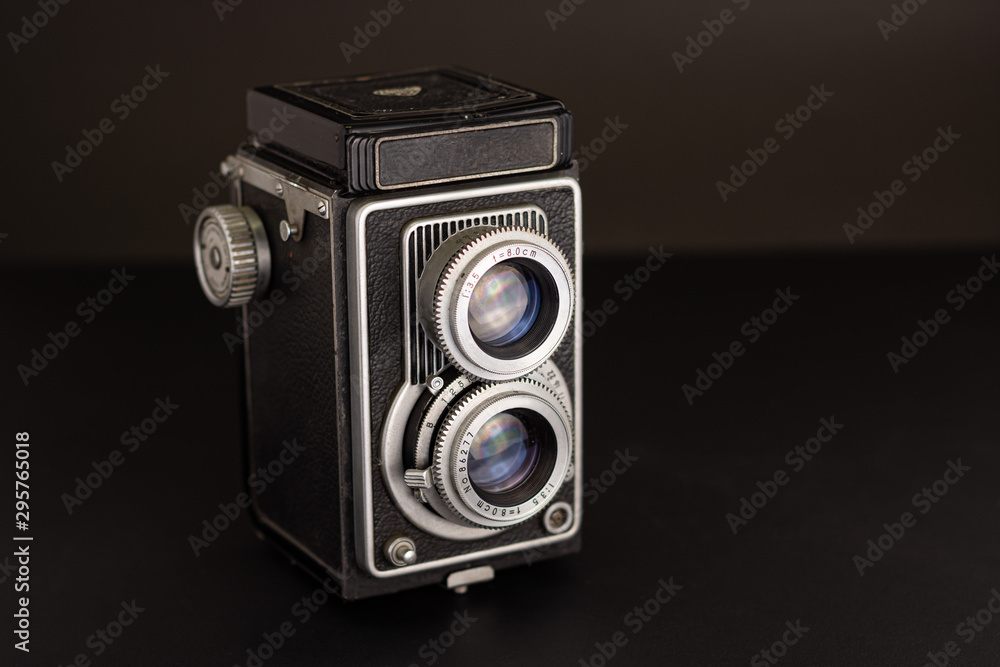 Câmeras antigas retrô filme médio formato