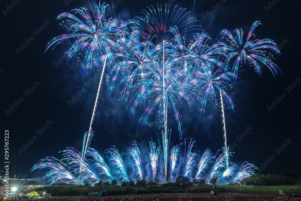 茨城県 常総市 常総きぬ川花火大会 グランドフィナーレ Stock Photo Adobe Stock 茨城県 常総市 常総きぬ川花火大会 グランドフィナーレ Stock Photo Adobe Stock