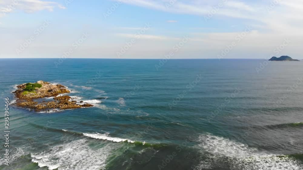 A Beautifull Sea With Wave And Small Island In Guaraju - Static Corverted A Beautifull Sea With Wave And Small Island In Guaraju - Static Corverted