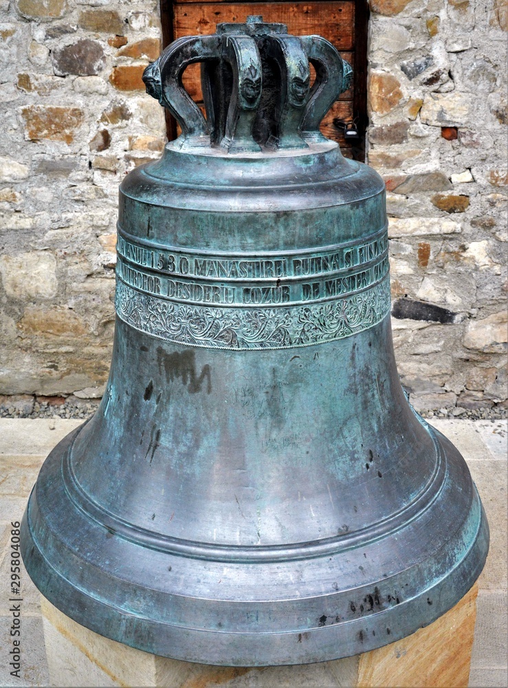 Obraz premium an old big bell 