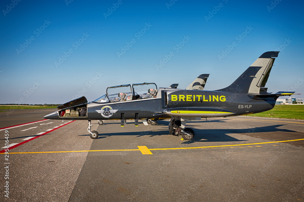 breitling l39