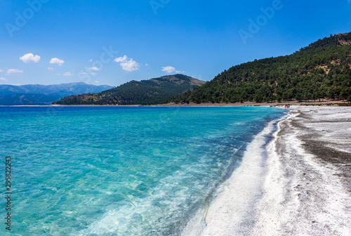 Canvas Print Salda Lake, one of Turkey's deepest, clearest and cleanest tectonic lakes