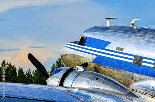 Obraz na plátne Old propeller airplane
