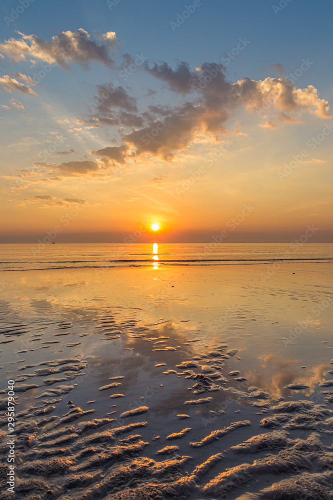 Tranquil sunrise in Hua Hin beach, Thailand