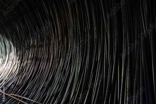 Draht Rolle Coil Struktur Hintergrund Nahaufnahme Innen Licht Industrie Technologie Stahl Eisen Wirtschaft Windungen schwarz Deutschland Wire Industry Germany Structure